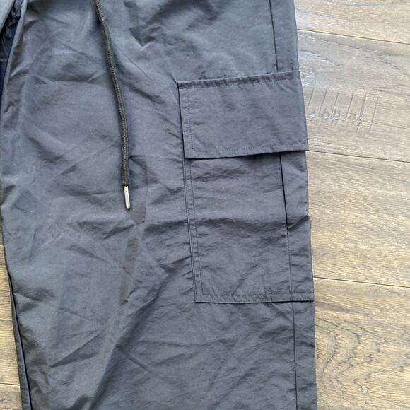 Cargo Pants Womens Sz LG Black Essential Streetwear - Picture 3 of 6
